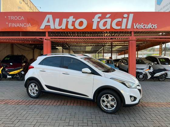 HYUNDAI HB20X 1.6 16V PREMIUM FLEX 4P AUTOMÁTICO
